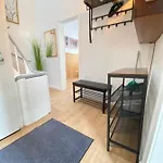 Schulz Zentrum 3*